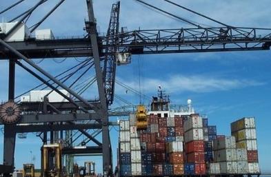 青島海運(yùn)公司詳解集裝箱進(jìn)水如何處理及保險(xiǎn)怎樣理賠？