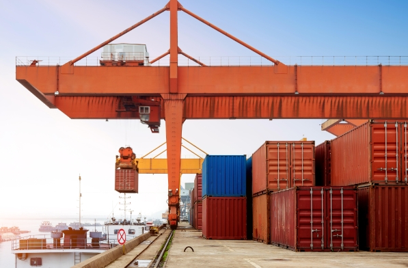 青島貨代行業作為連接世界的紐帶，為青島經濟發展注入了活力