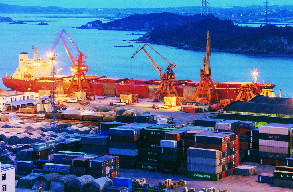 提高我國港口國監督檢查質量和水平，海事局在行動