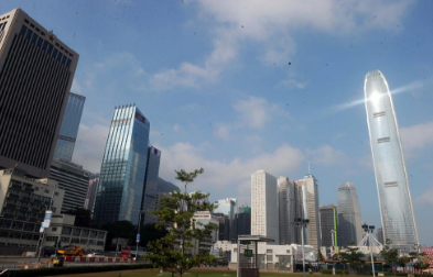 今年上半年對外貿易勢頭良好，穩定，中等-優秀