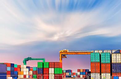 上海國際海運需要防范哪些風險呢？影響它價格的因素有哪些？