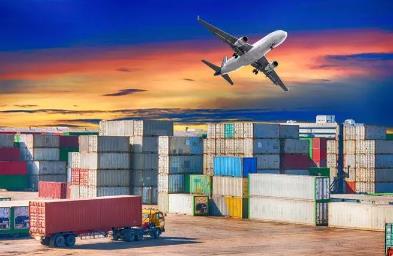 青島貨代公司為客戶提供更便捷的港口服務