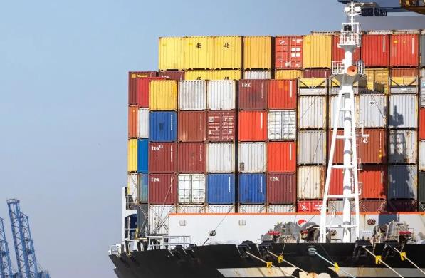 隨著烏茲別克斯坦國內(nèi)外貿(mào)易的不斷增長，貨代市場(chǎng)將持續(xù)發(fā)展壯大