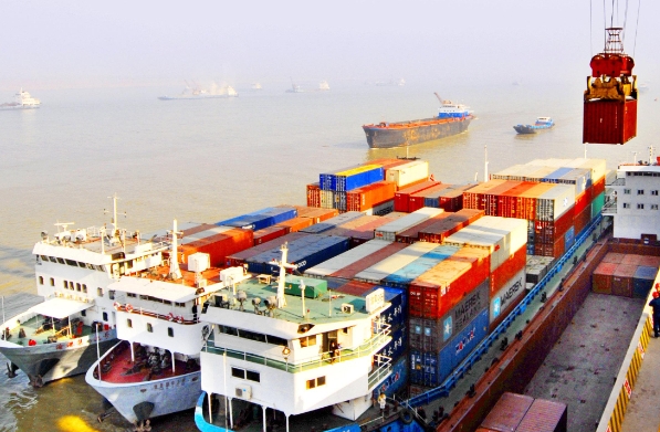 美國物流市場作為全球重要的物流市場之一，其發(fā)展呈現(xiàn)出復(fù)雜性