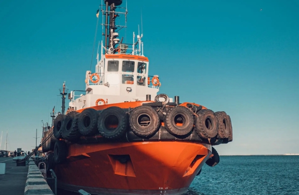 無論是國際大型企業(yè)還是中小型，都可受益于美國貨代服務(wù)的多重優(yōu)勢