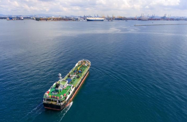 未來全球經濟一體化深入推進，上海物流將繼續保持旺盛的發展勢頭