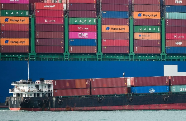 近年來巴基斯坦物流行業(yè)經(jīng)歷了一系列變革，既帶來了前所未有的機遇