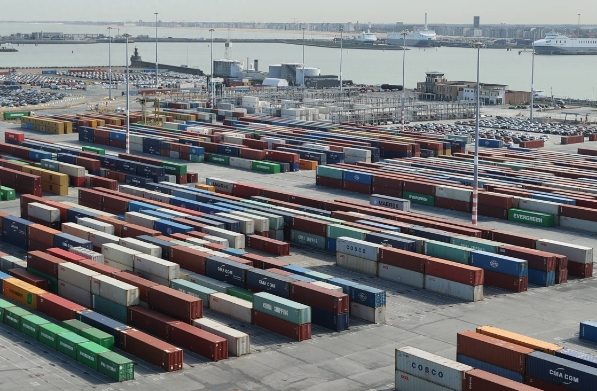 泰國(guó)物流為泰國(guó)經(jīng)濟(jì)發(fā)展注入新活力，也為全球物流發(fā)展帶來(lái)新的機(jī)遇