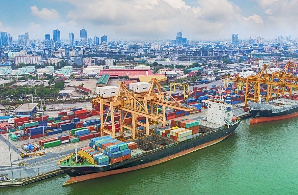 印尼物流是連接群島的紐帶，更是推動(dòng)印尼經(jīng)濟(jì)發(fā)展的重要引擎