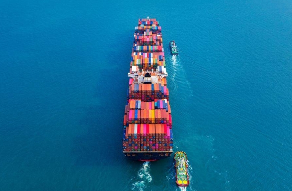 上海國際貨代在促進國際貿易、推動經濟發展方面發揮著重要作用