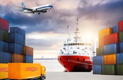 國(guó)際貨運(yùn)代理不僅簡(jiǎn)化了復(fù)雜的物流流程，還加速了全球貿(mào)易的步伐